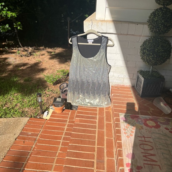 🌻Super cute summer tank Top Size XL - Picture 3 of 4